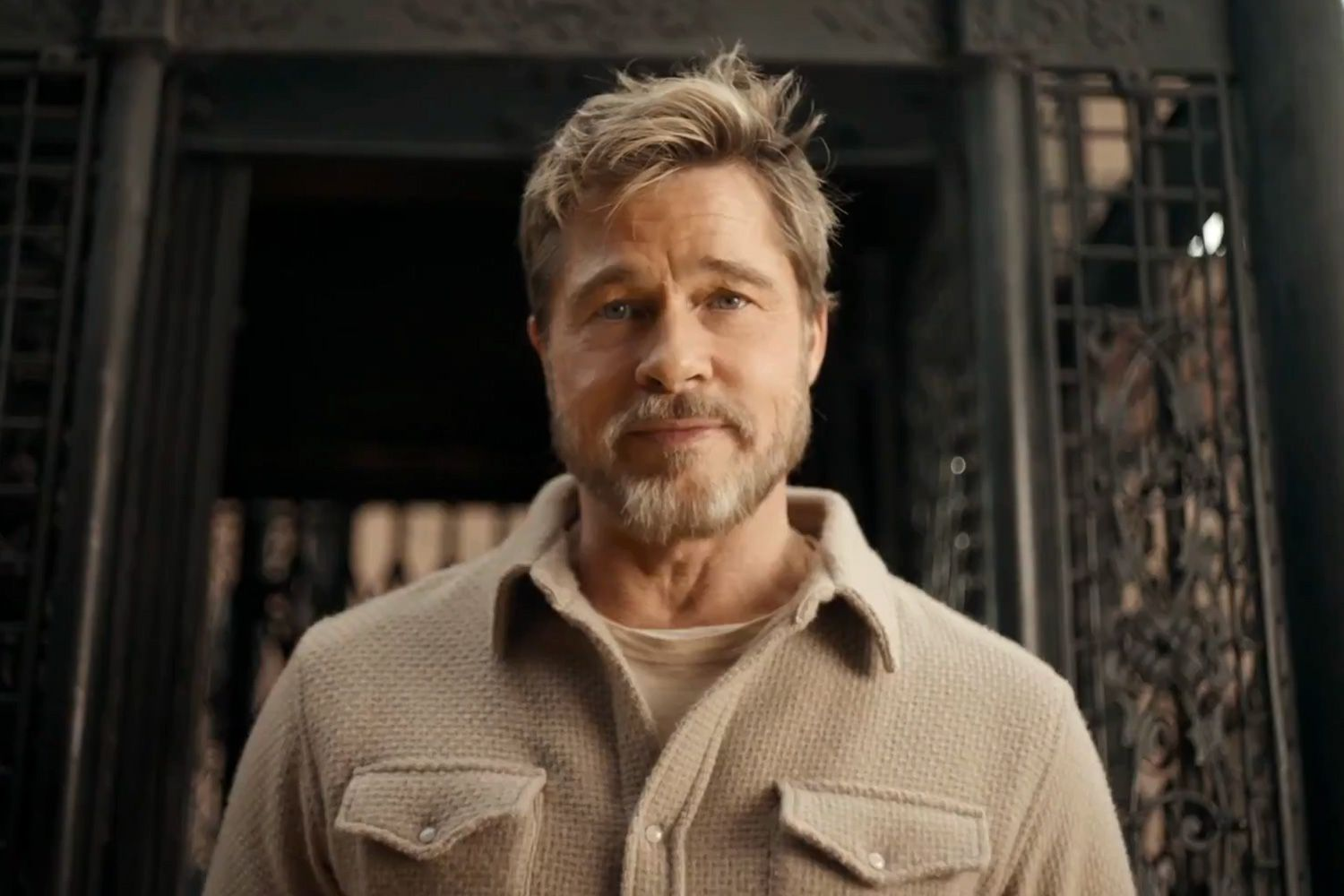 Brad Pitt revela detalles sobre su vida personal en una entrevista exclusiva